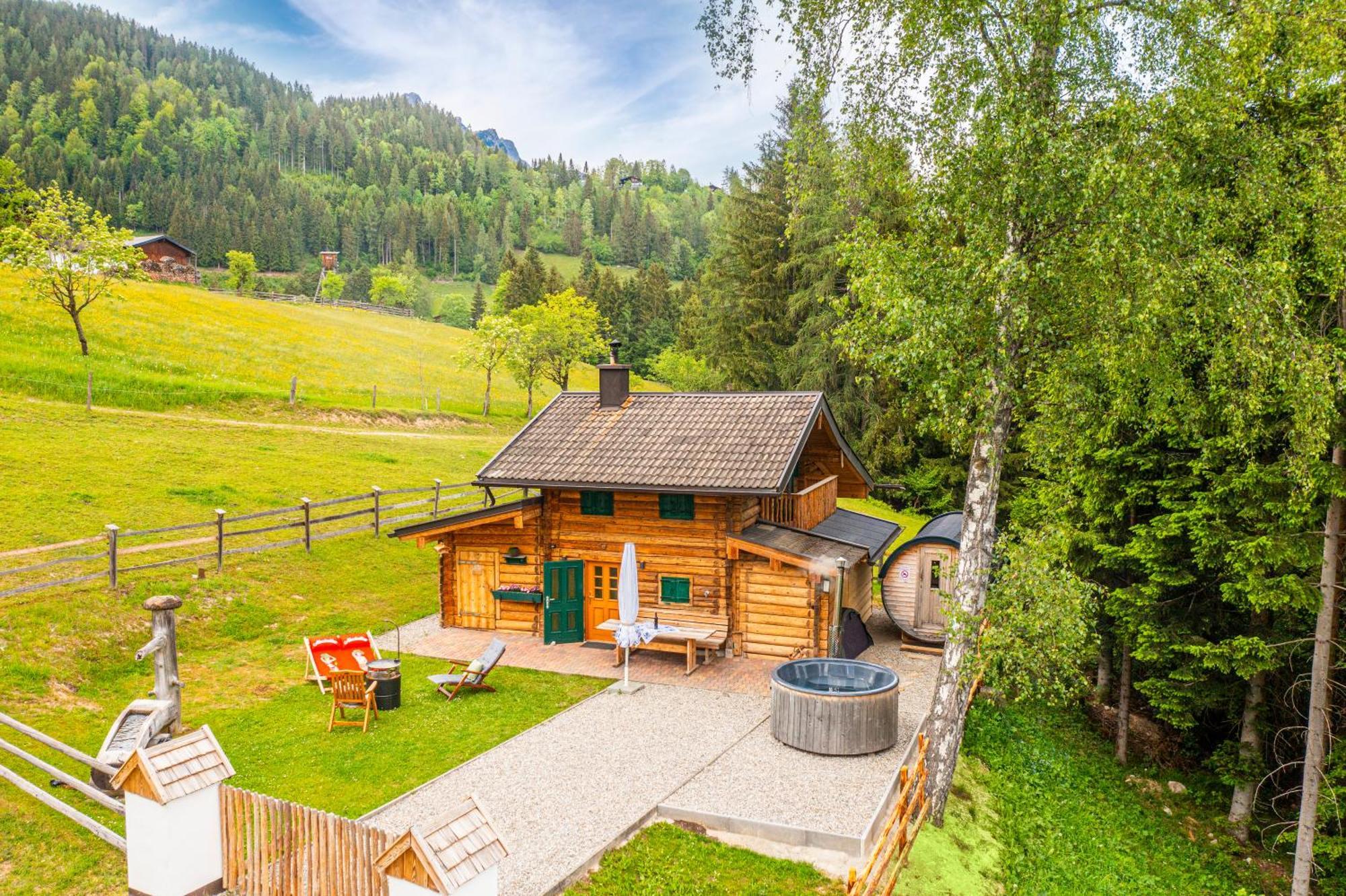 Almfrieden Werfen Exterior foto